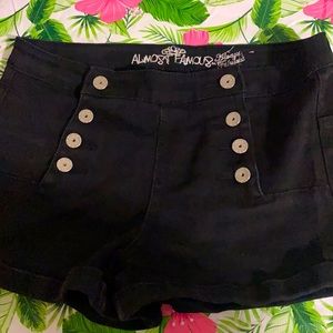 Almost famous Jean shorts
